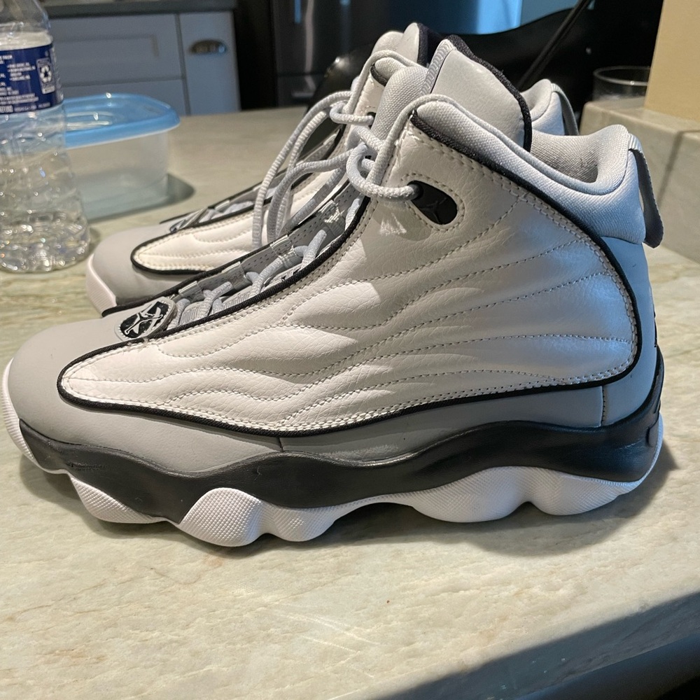 Jordan Pro Strong Grey/White